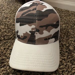 Oakley hat